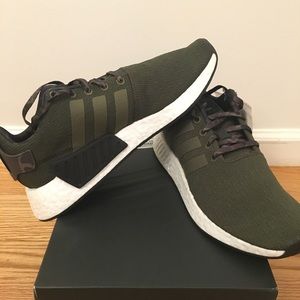 adidas camo vinyl nmd r2